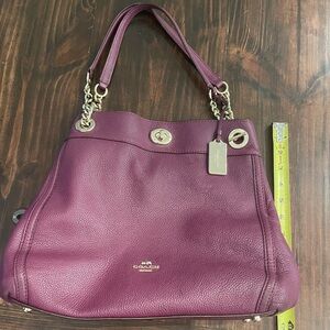 Good used condition Coach purse.